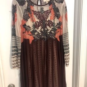 Anthropologie (Moulinette Soeurs) beautiful, embroidered dress.